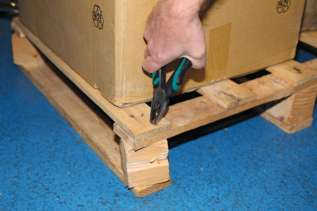 56124 Combination Pliers 175mm